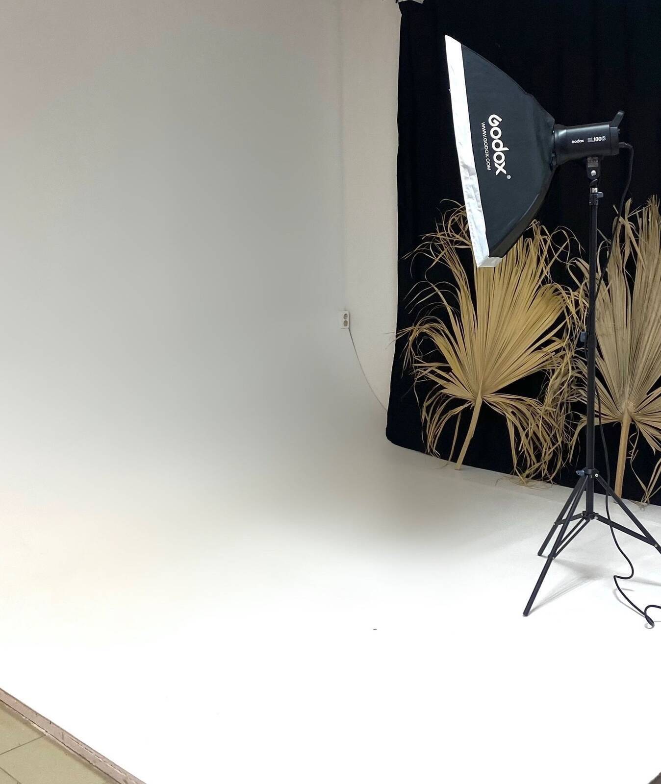 Белая Циклорама - вид 2